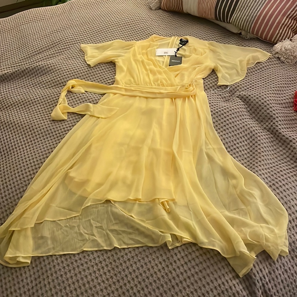 Short sleeve, wrap style dress